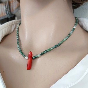 YEŞİL JASPER & MERCAN KOLYE (Arpa Kesim)