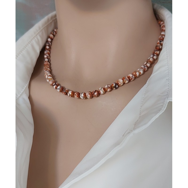 AKİK TAŞINDAN NAZAR KOLYESİ / BEJ (6mm Küre+Faset Kesim)